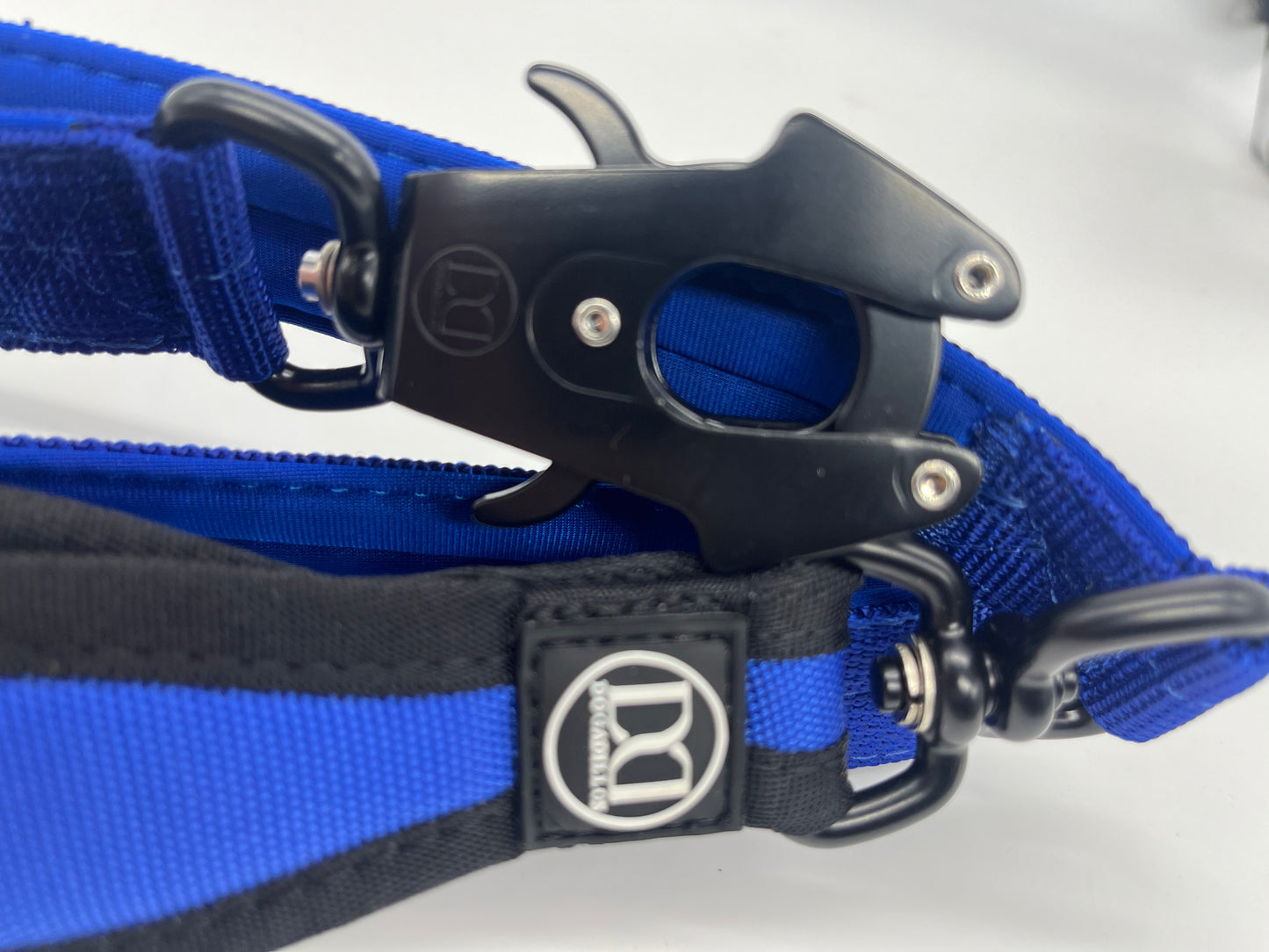 Swivel lead 1.2m | with clip - Navy blue